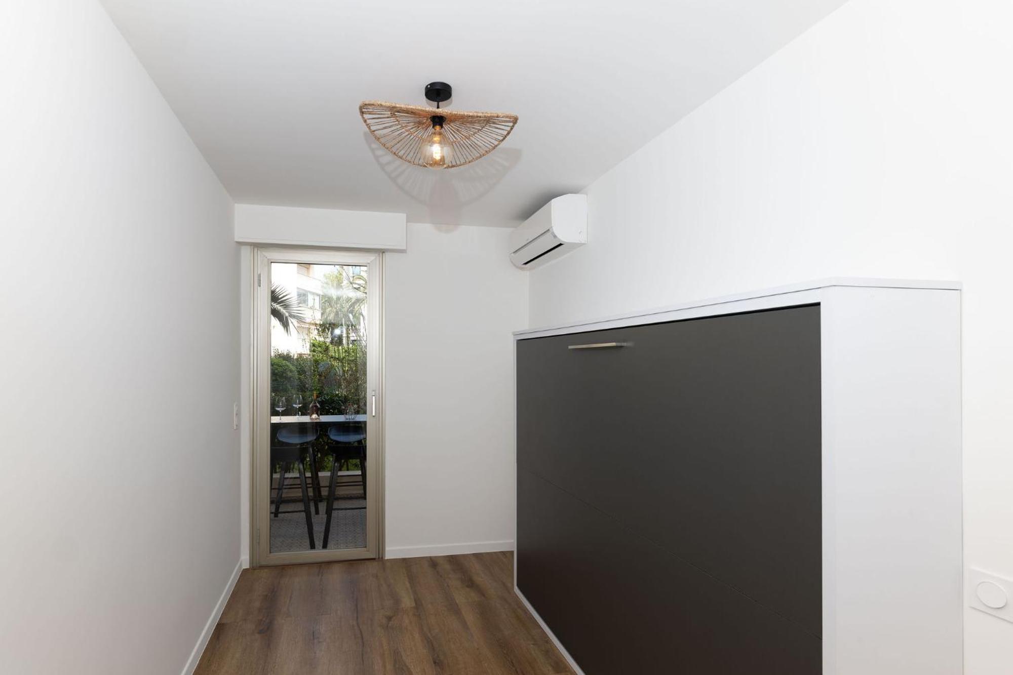 Somptueux Appartement 20M Plages Avec Vue Mer Antibes Extérieur photo