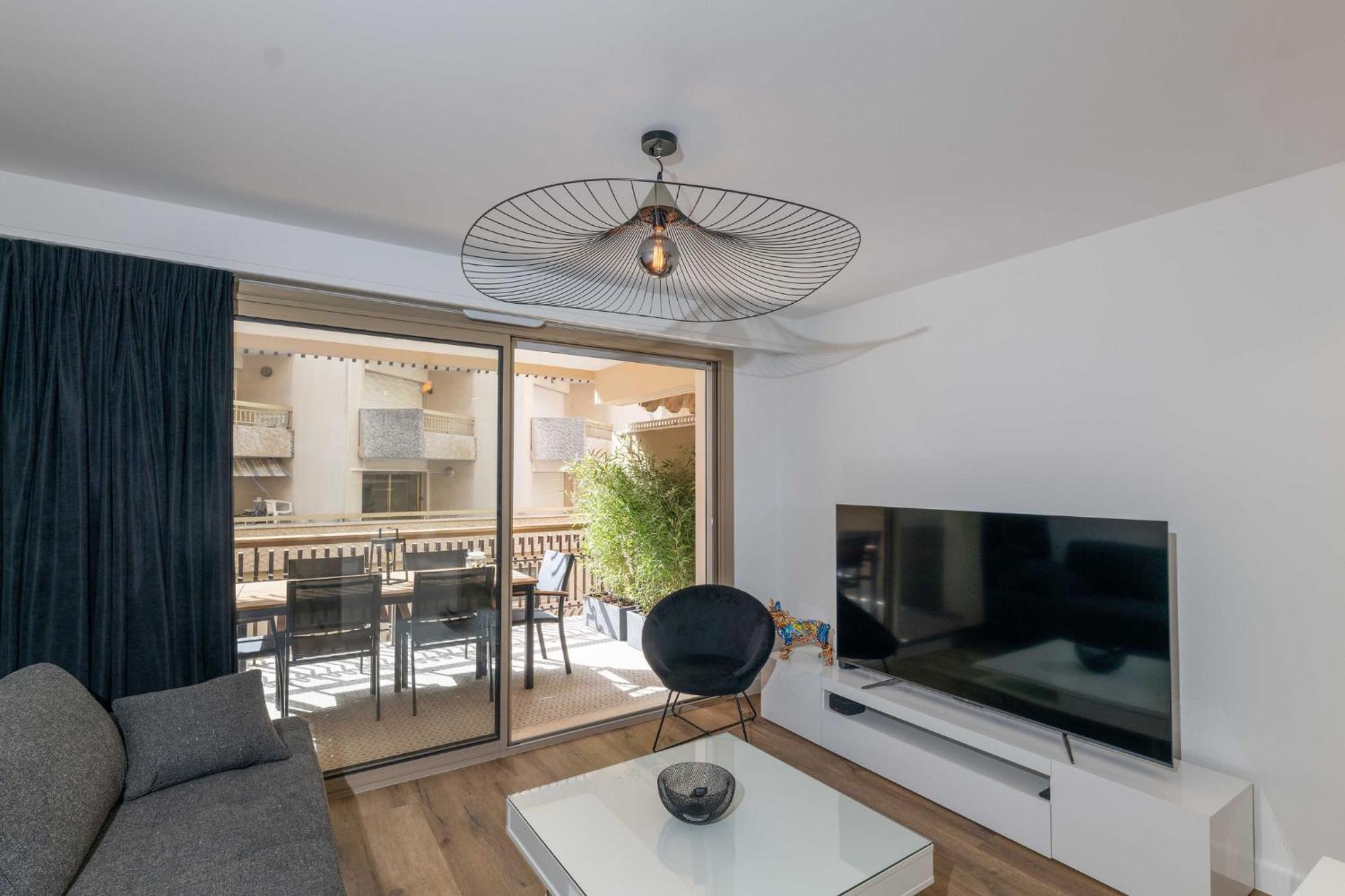Somptueux Appartement 20M Plages Avec Vue Mer Antibes Extérieur photo